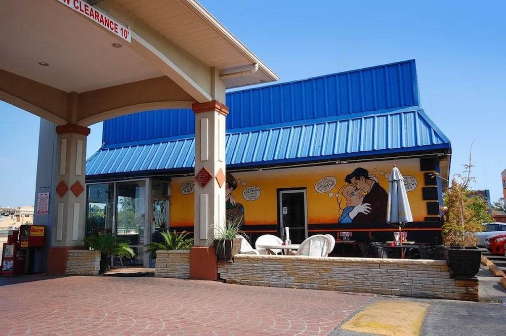 Quality Inn & Suites Dallas-Cityplace Kültér fotó