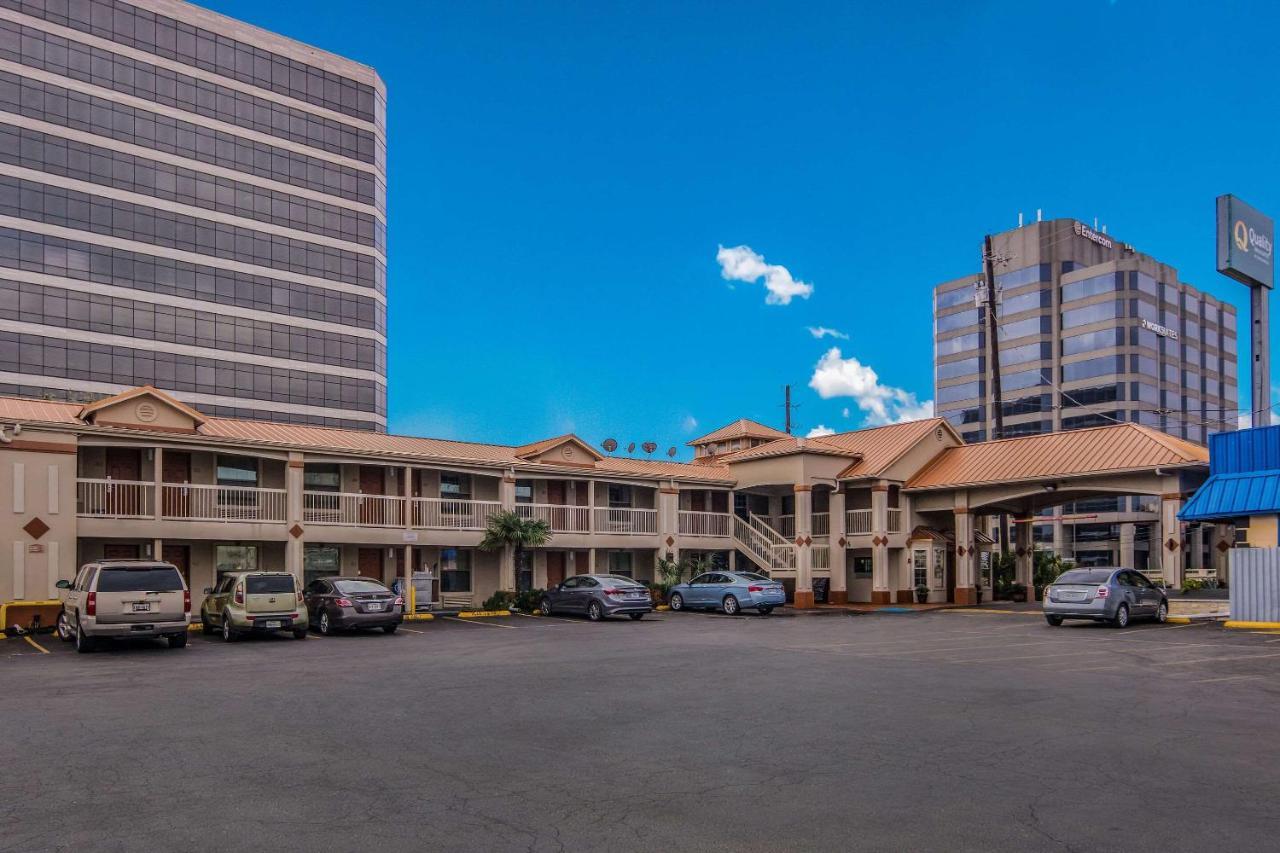 Quality Inn & Suites Dallas-Cityplace Kültér fotó
