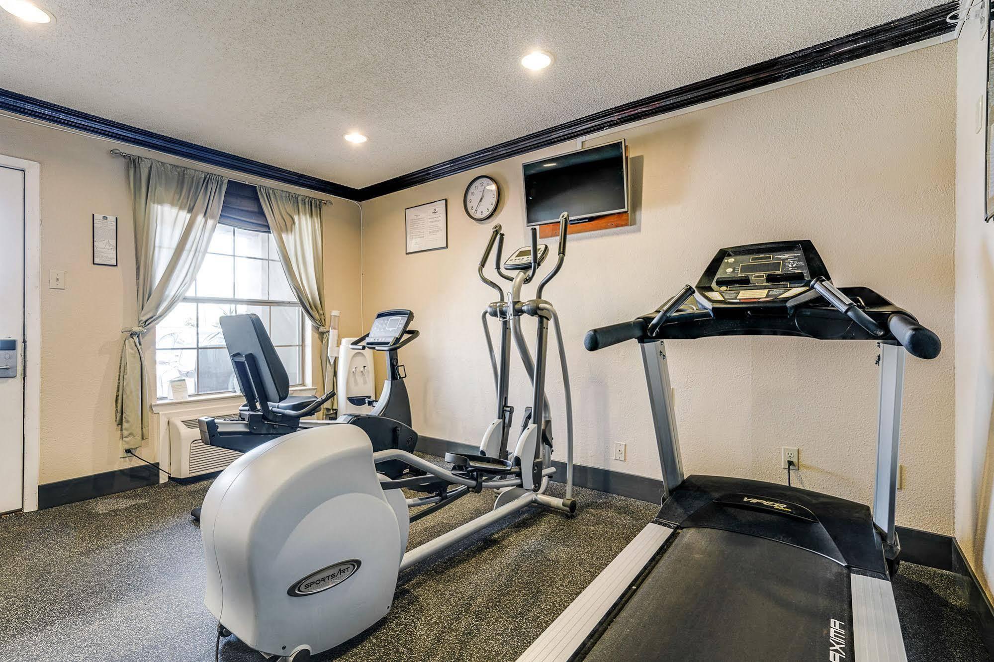 Quality Inn & Suites Dallas-Cityplace Kültér fotó